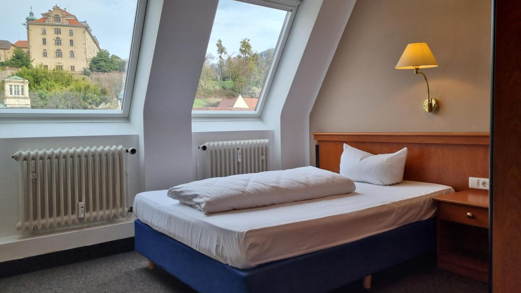 Hotel Quellenhof Baden-Baden Szoba fotó